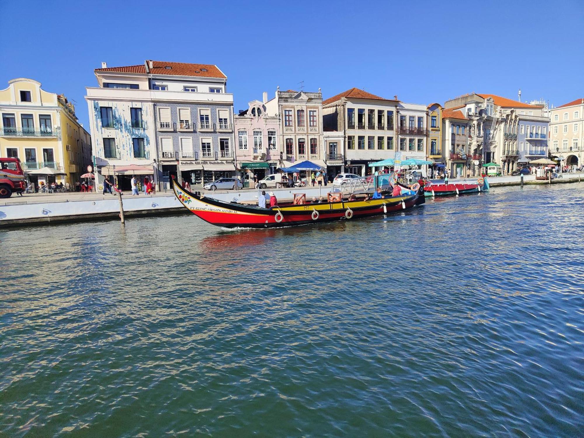 Aveiro House Hotell Exteriör bild